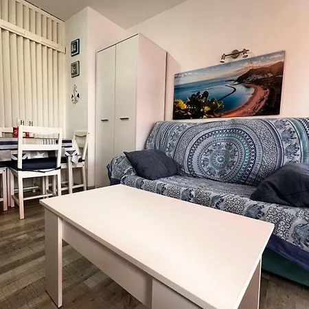 Апартаменты Bluemarine Tenerife